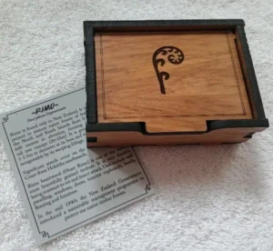 Trinket box small-Koru
